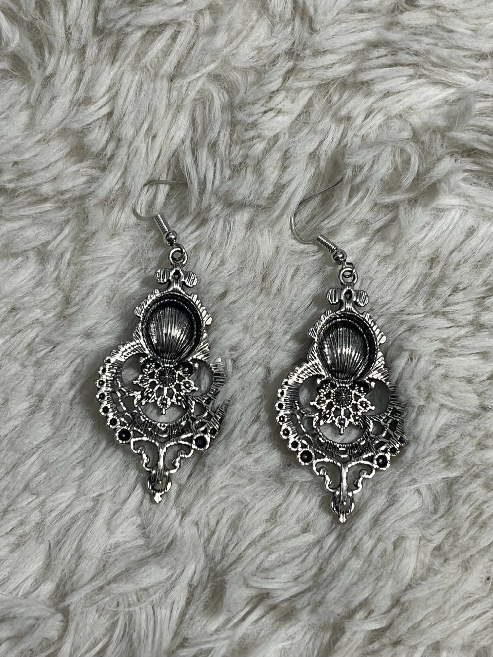 Castle Chateau Paparazzi Earrings - Picture 3 of 3